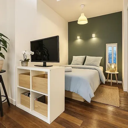 Montmartre Dernier Etage Calme باريس